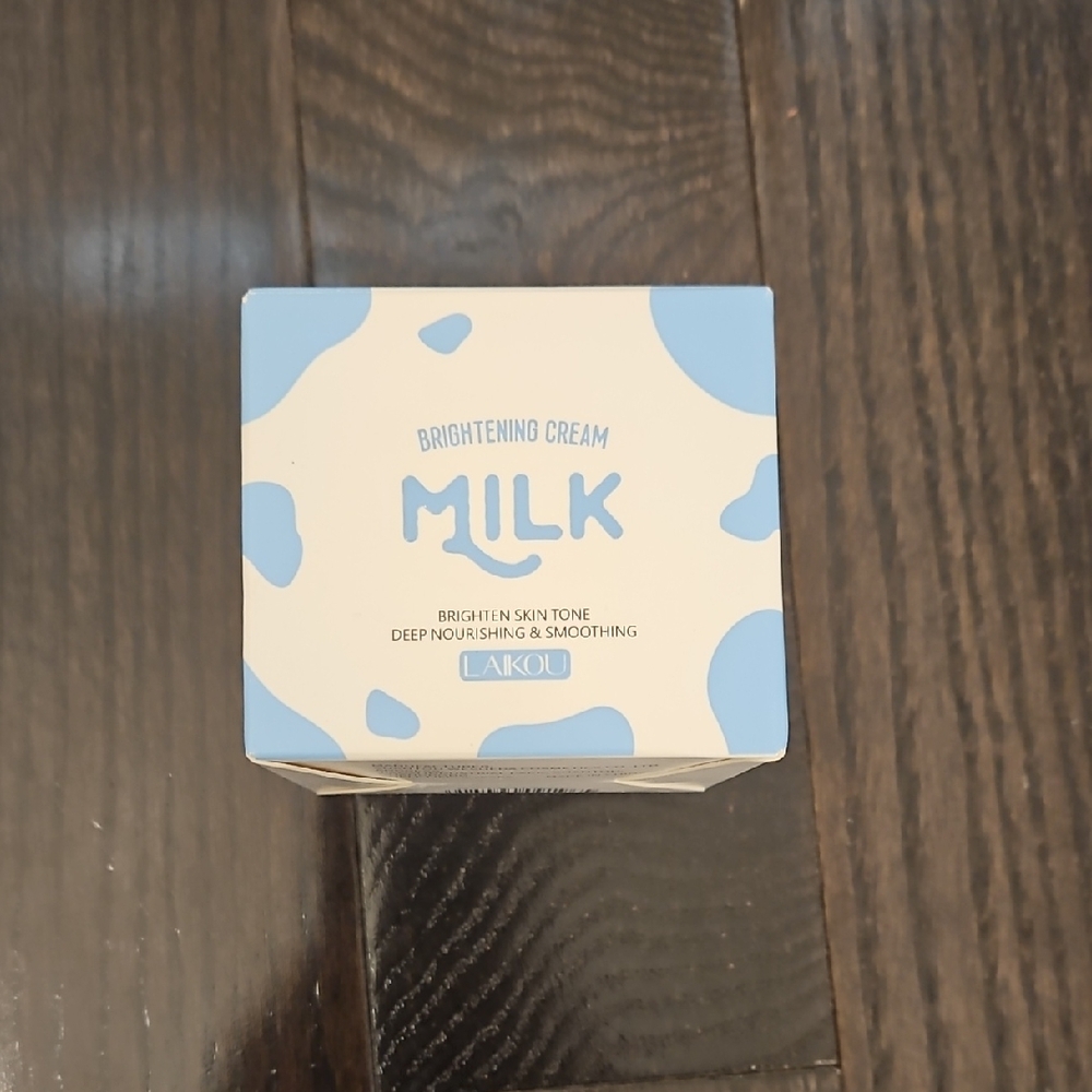 BRAND NEW NEVER USED Laikou Milk Brightening Cream - Blue and White